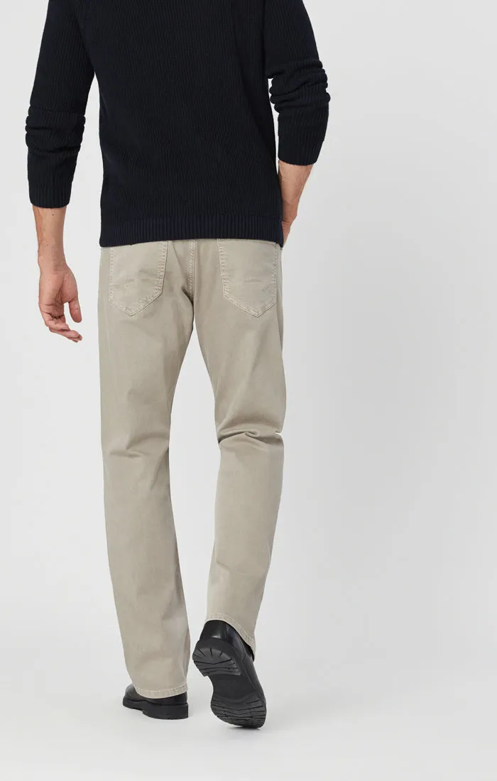MATT RELAXED STRAIGHT LEG IN STONE WASHED COMFORT
