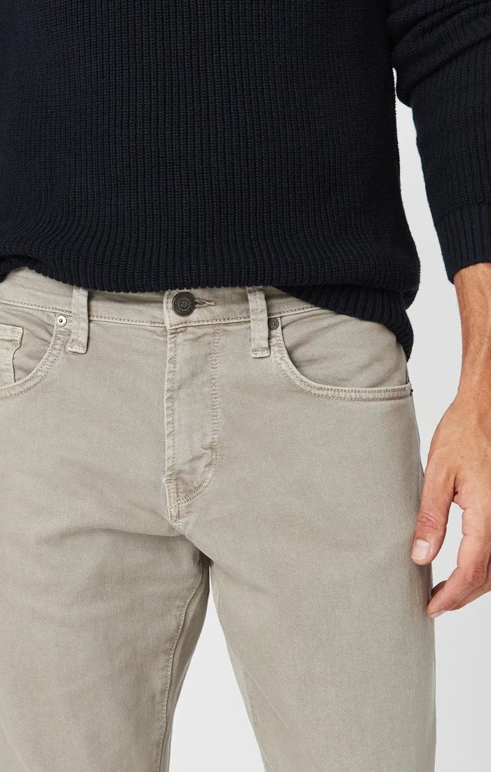 MATT RELAXED STRAIGHT LEG IN STONE WASHED COMFORT